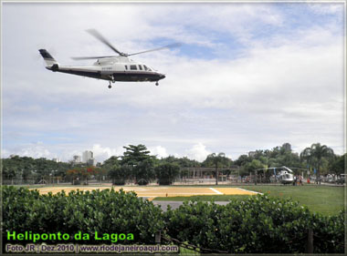 Helicóptero pousando no heliporto da Lagoa Rodrigo de Freitas