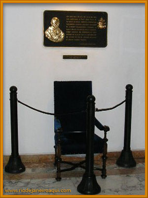 Cadeira usada pelo Papa na sua visita ao Brasil