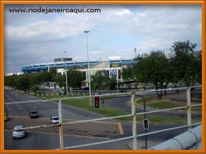 Vista da passarela de acesso ao estádio do Maracanã