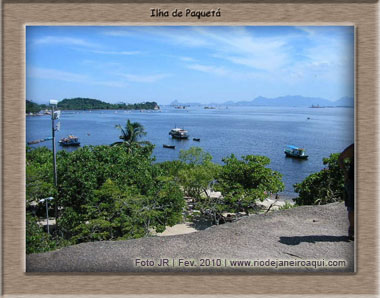 Ilha de Paqueta e Baía de Guanabara vista do alto da Pedra da Moreninha