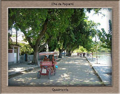 Ilha de paqueta - Quadriciclo numa rua tranquila
