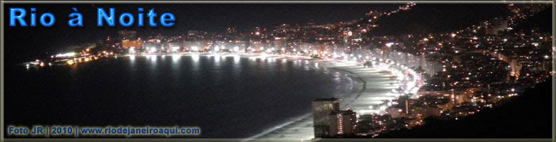 Copacabana vista do alto à noite