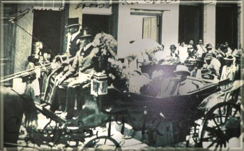 Rui Barbosa e esposa durante campanha à presidência da república em 1909