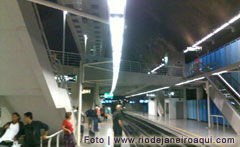 Metro Ipanema | Plataforma embarque e desembarque