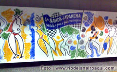 Painel no metrô homenenageia Bande de Ipanema