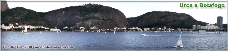 Urca e bairro de Botafogo vistos do  mar