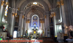 Igreja de Santo Antonio dos Pobres | Interiores e altar mor