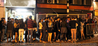 Bar club Fosfox com pista de dan�a em Copacabana