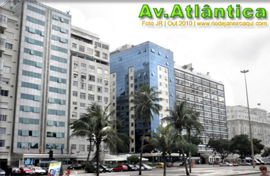 Hotéis no bairro de Copacabana situados na Av. Atlântica com frente para o mar