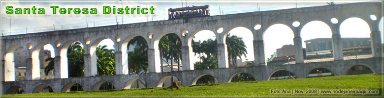 The panoramic photo show the aqueduct and street car that goes to Santa Teresa District