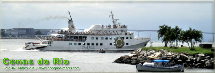 Iate Pink Fleet para tours, passeios e eventos na Baía de Guanabara e litoral do Rio