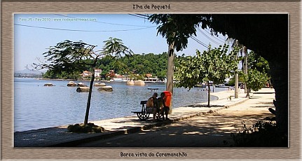 Praia dos Tamoios em Paquetá - Enseada com pedras roliças