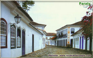 Casario de Paraty remete ao Ciclo do Ouro e Ciclo do Café