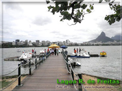 Cais de pedalinhos na Lagoa Rodrigo de Freitas