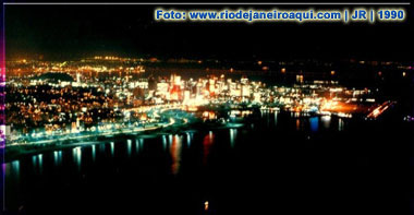 Rio à noite | Aterro do Flamento e centro da cidade