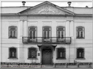 Fachada frontal da Casa da Marquesa de Santos no Rio de Janeiro