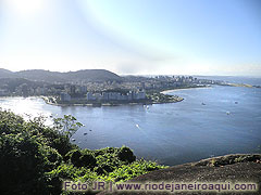 Morro da Viúva visto do Morro da Urca