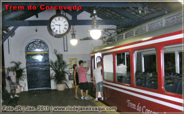 Trem do Corcovado na estação