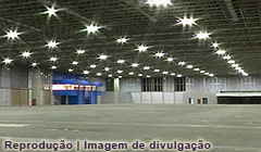 Riocentro | Interior de pavilhão vazio